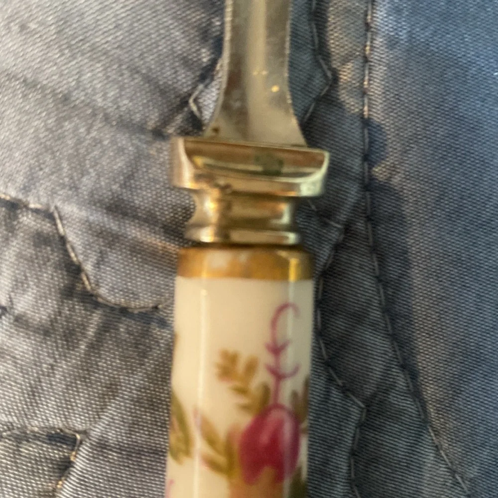 Vintage Sheffield Made In England Gold Trim Porcelain Handle Hostess Serving Set